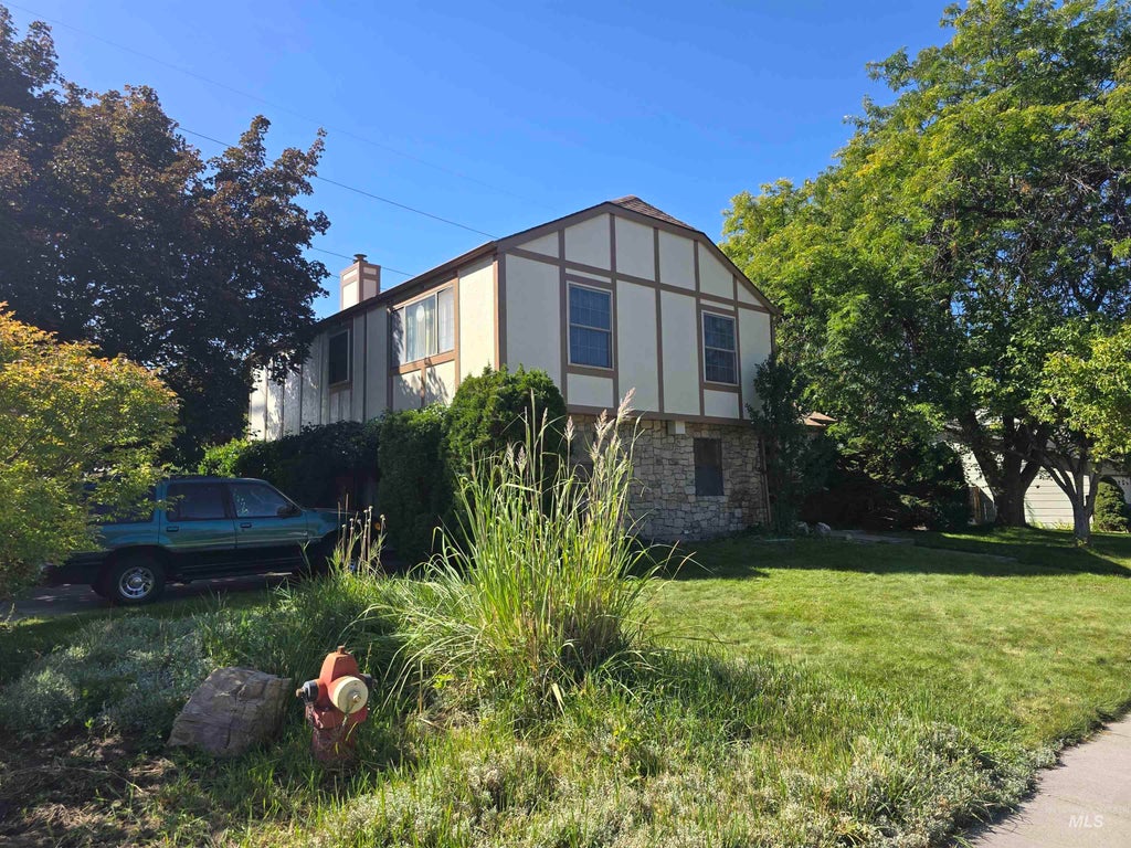 Photo of 280 Meadows Lane, Twin Falls, ID 83301 (MLS # 99000890)