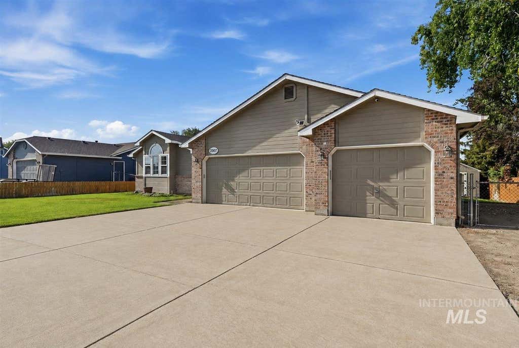 Photo of 2307 Pisces Dr, Nampa, ID 83651 (MLS # 98998807)
