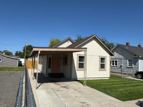 713 California Street Gooding ID 83330