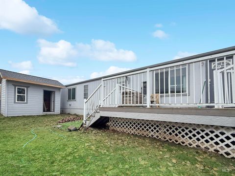 Photo of 2250 N Hwy 95 #5, Moscow, ID 83843 (MLS # 98972654)