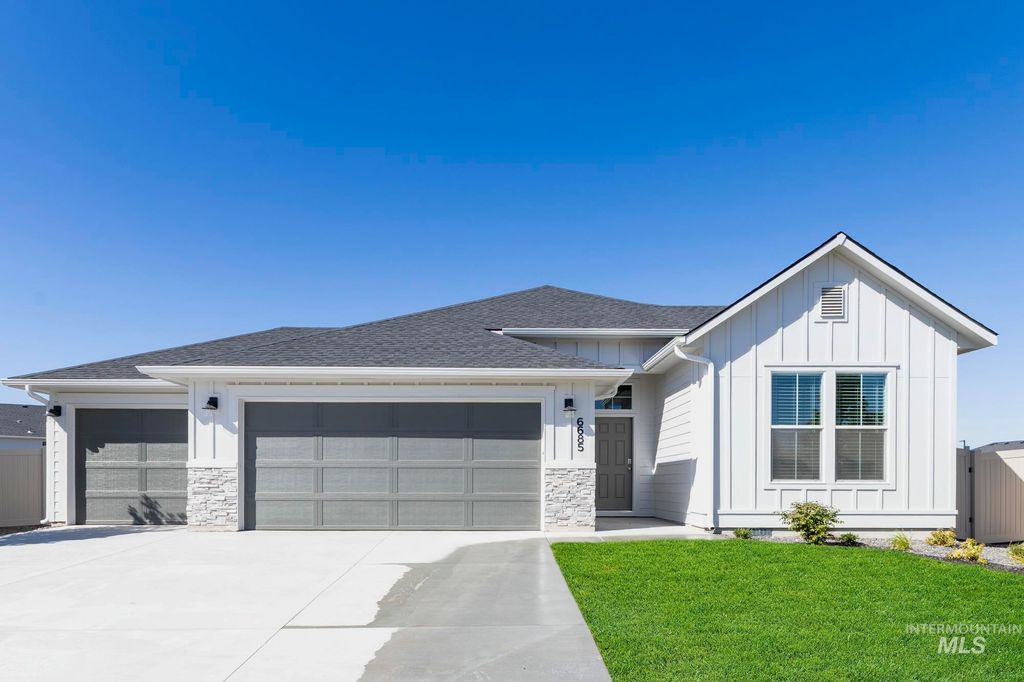 Photo of 9051 W Camellia St, Nampa, ID 83687 (MLS # 98965852)