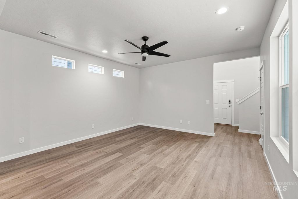 Photo of 4242 N Camp Creek Ave, Meridian, ID 83646 (MLS # 98984752)