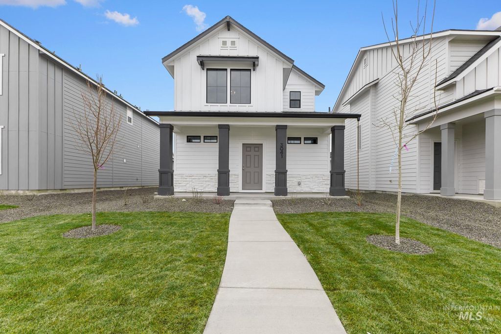 Photo of 4242 N Camp Creek Ave, Meridian, ID 83646 (MLS # 98984752)