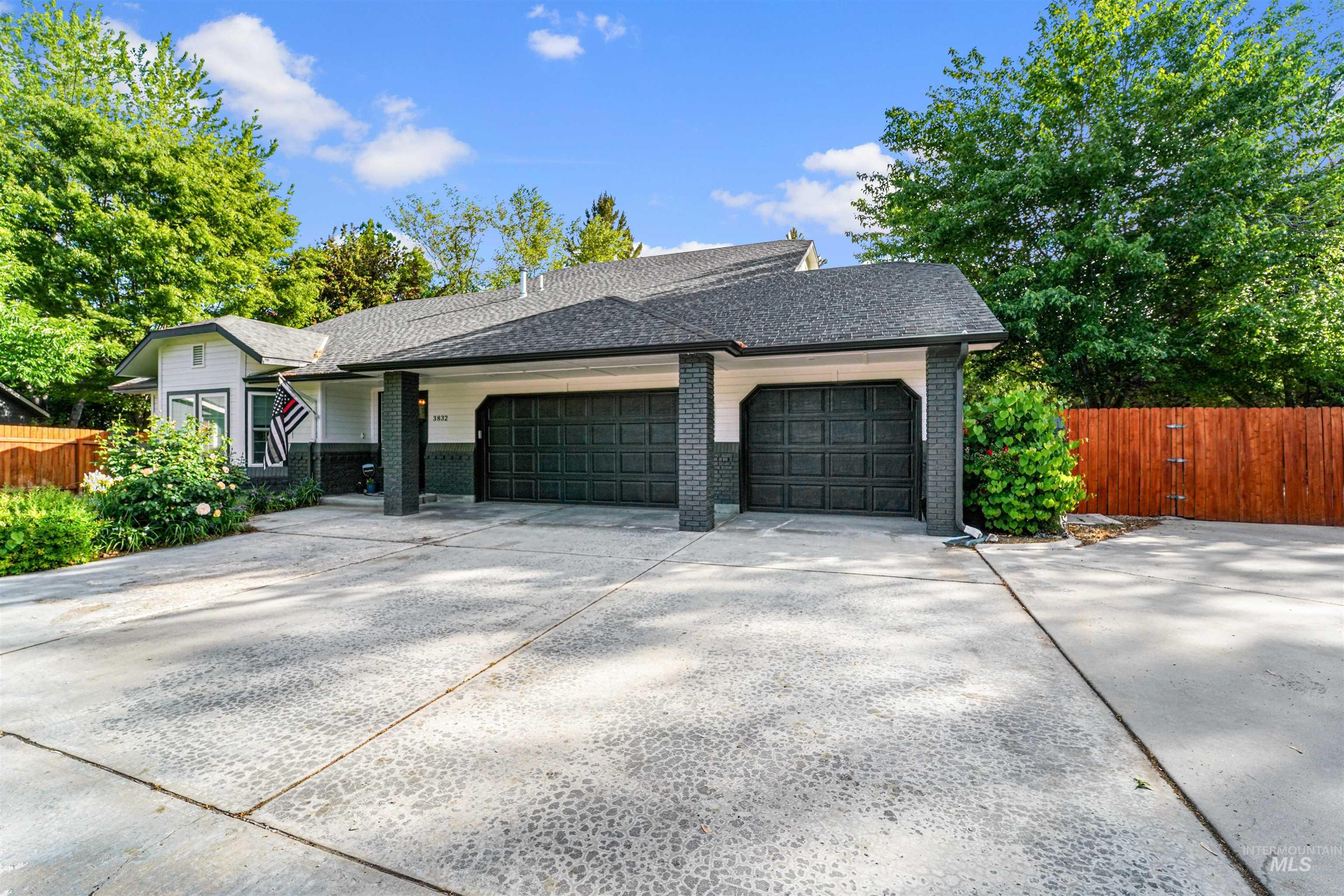3832 W Aspen Creek Ct