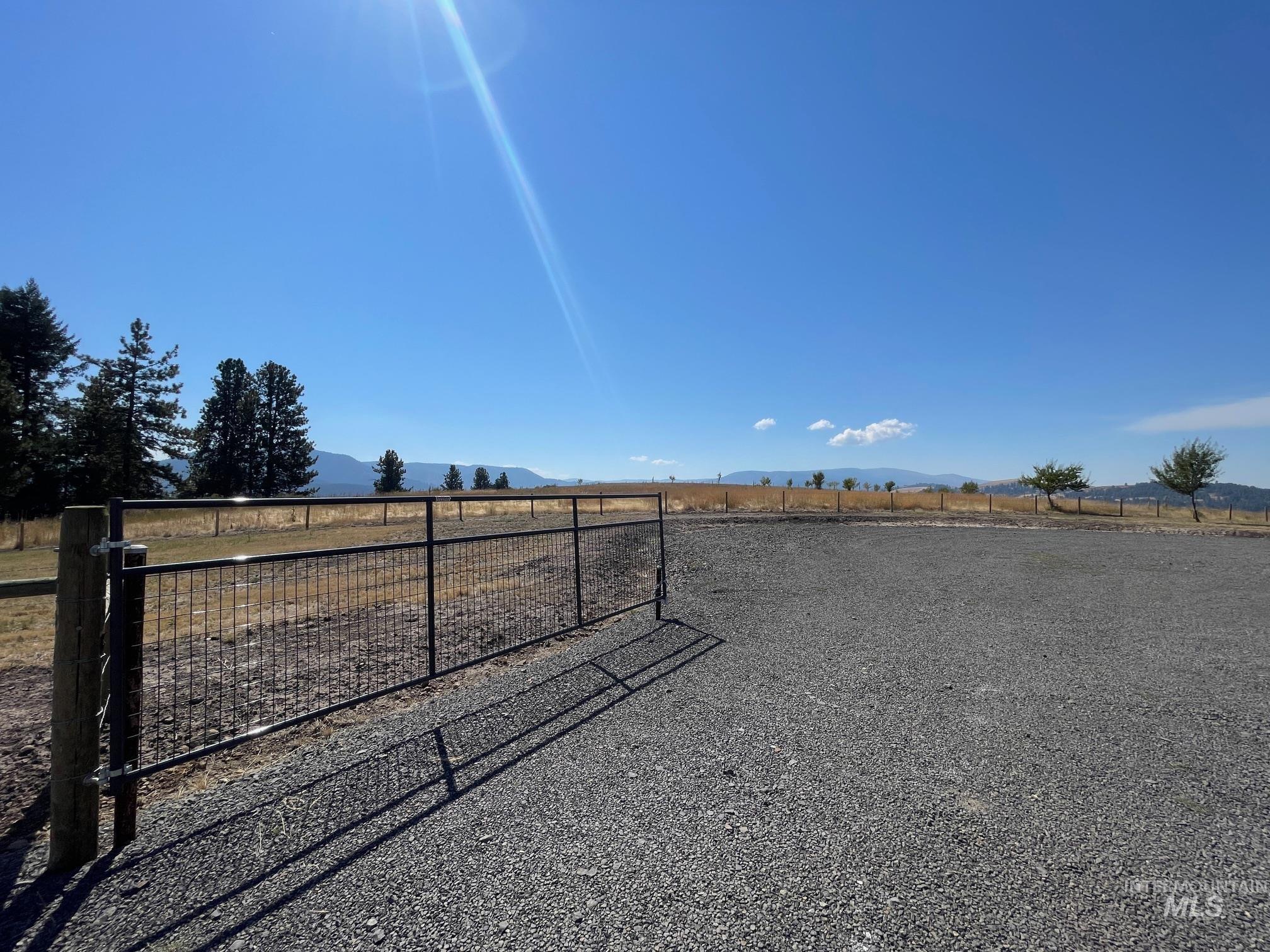 371 Dewey Saddle Road, Grangeville, Idaho image 9