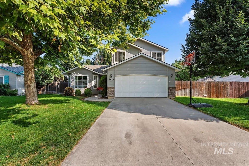 Photo of 2624 S Stonehedge Dr, Nampa, ID 83686 (MLS # 98998999)