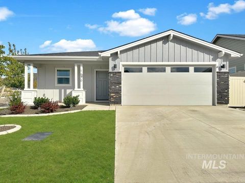 Photo of 1670 Panama Ave, Emmett, ID 83617 (MLS # 98969846)