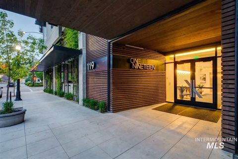 Photo of 119 S 10th St #605, Boise, ID 83702 (MLS # 98951459)