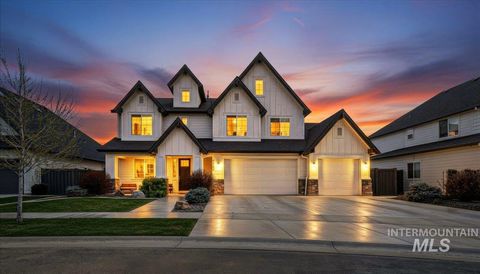 Photo of 5562 S Astoria Avenue, Meridian, ID 83642 (MLS # 98982527)