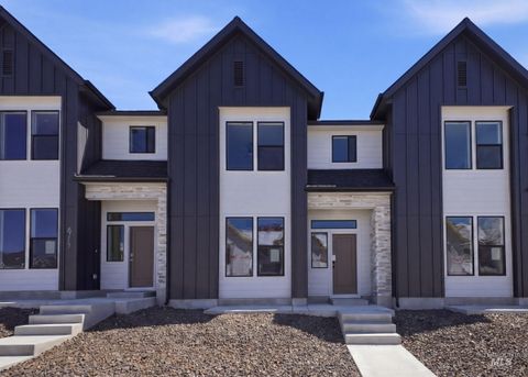 Photo of 6729 S Spindlebush Ave, Boise, ID 83709 (MLS # 98983770)