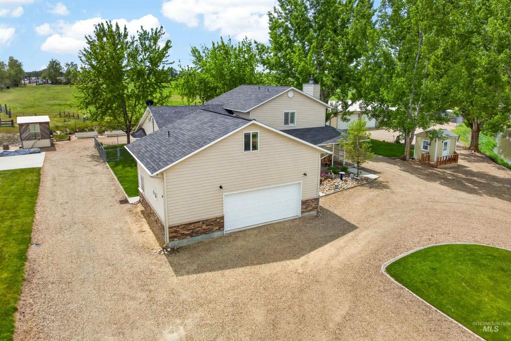 Photo of 5471 Hwy 52, New Plymouth, ID 83655 (MLS # 98990410)