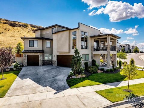 Photo of 1500 S Trent Point Way, Boise, ID 83712 (MLS # 98956969)