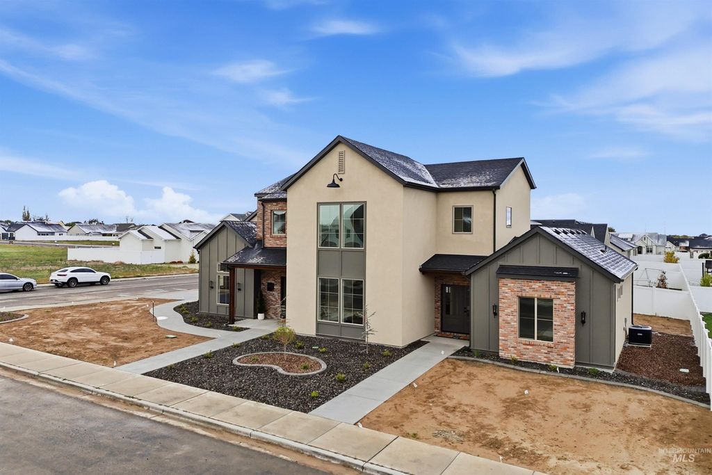 Photo of 661 Full Moon Way, Twin Falls, ID 83301 (MLS # 98982680)