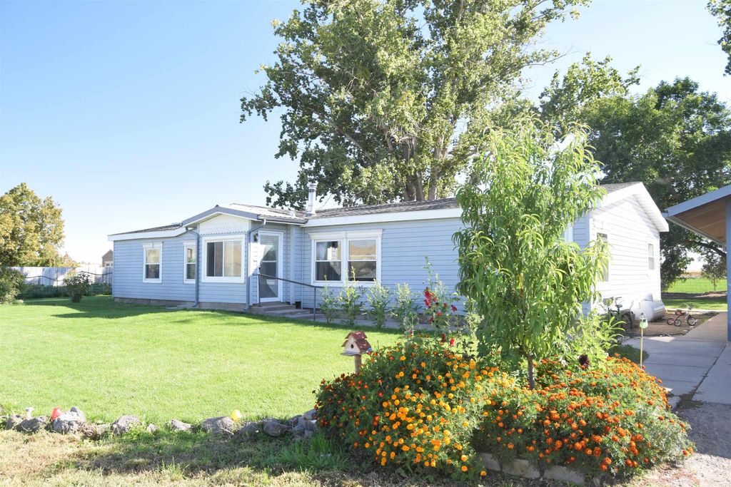 Photo of 518 Us Highway 95, Weiser, ID 83672 (MLS # 98932170)