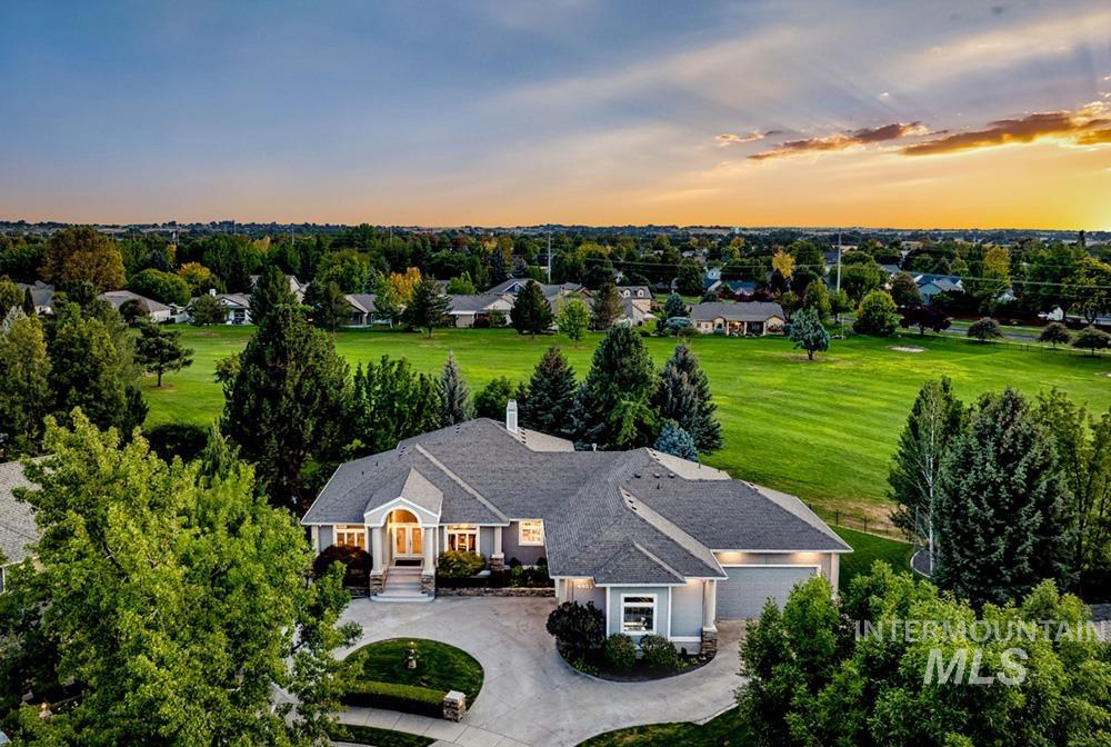 Photo of 4601 W Brassie Ct, Meridian, ID 83646 (MLS # 99000072)