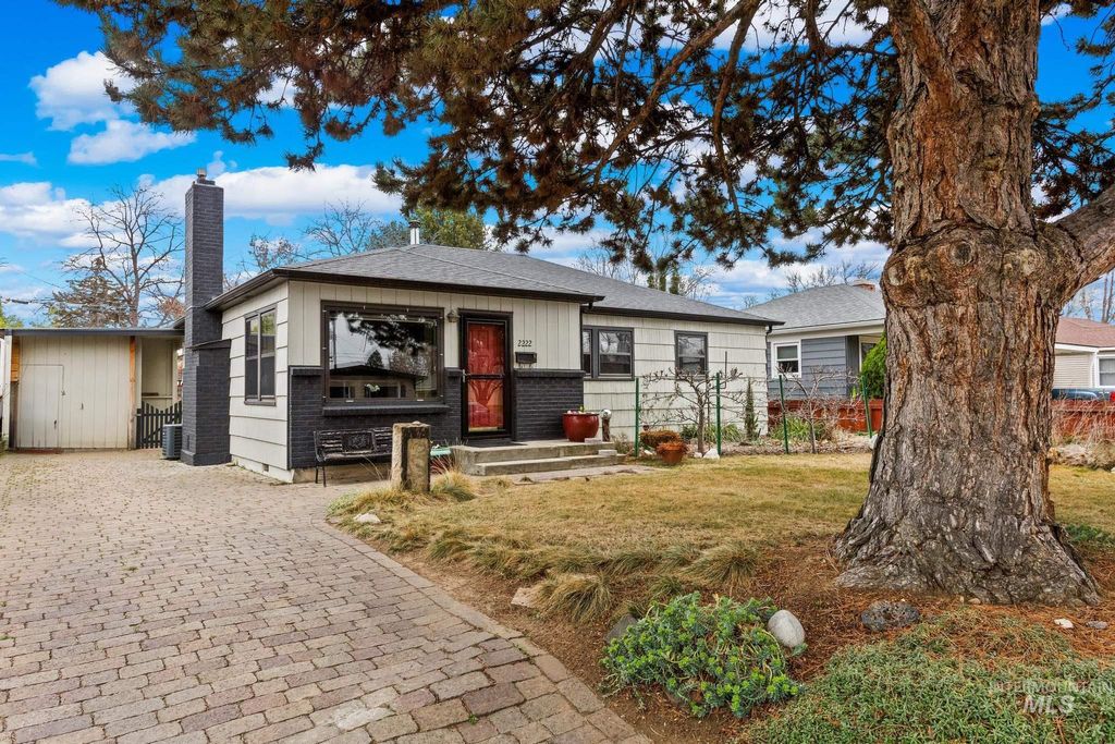 Photo of 2222 S Colorado Ave, Boise, ID 83706 (MLS # 98976939)