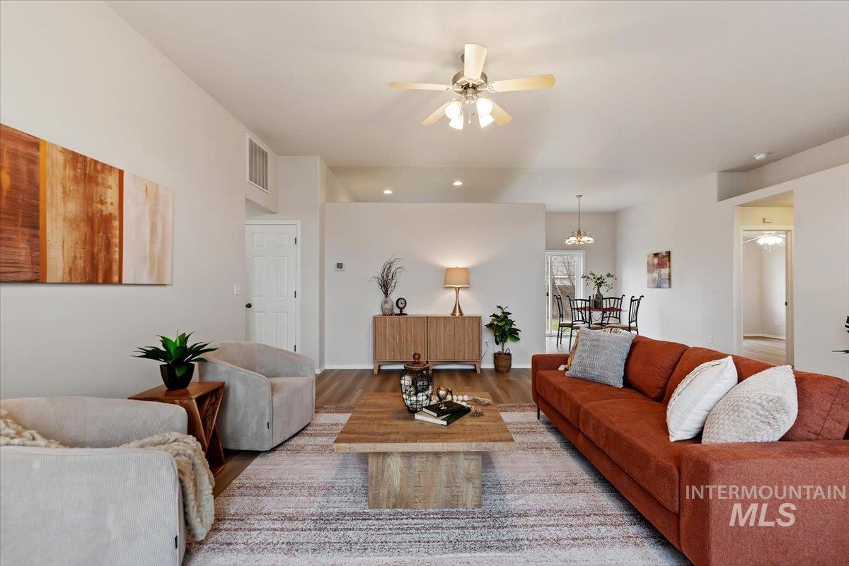 2123 E Harbour Grove Drive