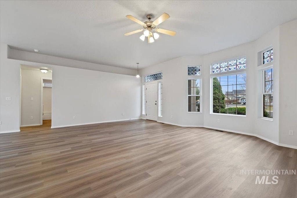 Photo of 2123 E Harbour Grove Drive, Nampa, ID 83686 (MLS # 98971351)