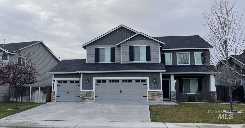Photo of 5265 N Diamond Creek Ave, Meridian, ID 83646 (MLS # 98969661)