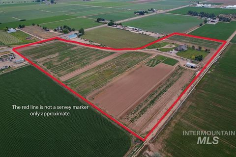 Photo of 9110 W Chinden Blvd, Meridian, ID 83648 (MLS # 98879749)