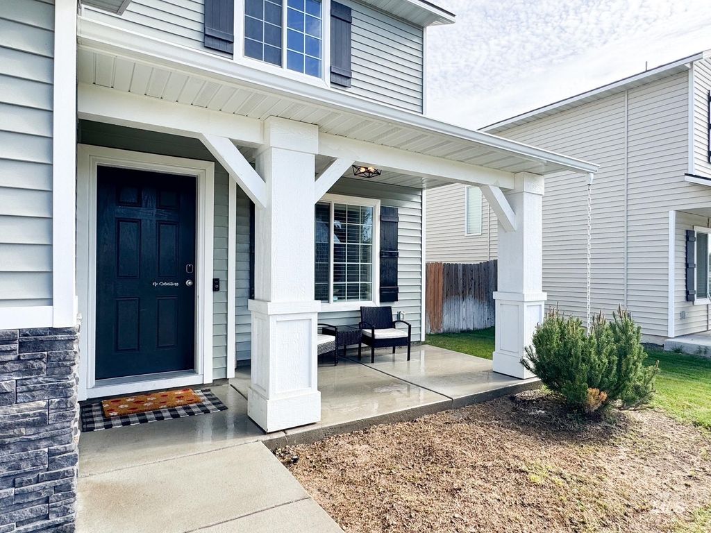 Photo of 20202 Jennings Way, Caldwell, ID 83605 (MLS # 98963847)