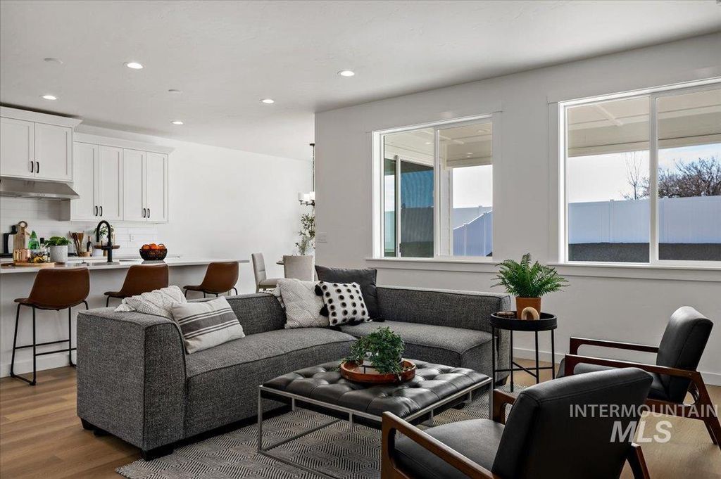 Photo of 1663 W Arya St, Kuna, ID 83634 (MLS # 98969563)