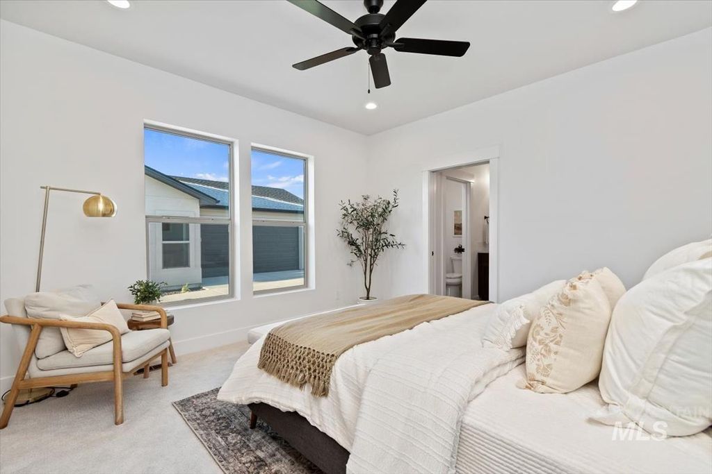 Photo of 11162 S Corballis Ln, Kuna, ID 83634 (MLS # 98974627)