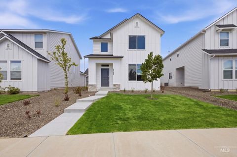 Photo of 6786 W Redwood Creek Dr, Meridian, ID 83646 (MLS # 98983679)