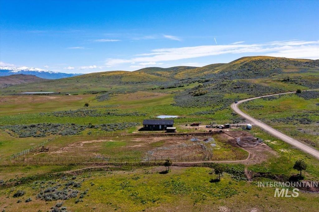 Photo of 1639 Cuddy View Dr, Council, ID 83612 (MLS # 98965374)