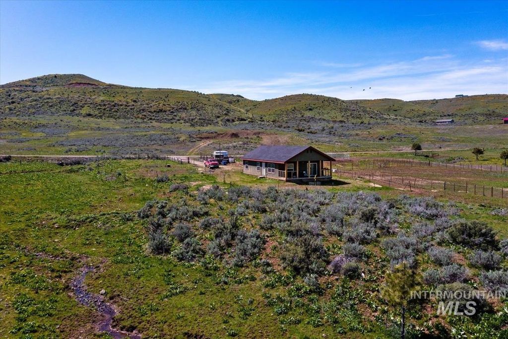 Photo of 1639 Cuddy View Dr, Council, ID 83612 (MLS # 98965374)