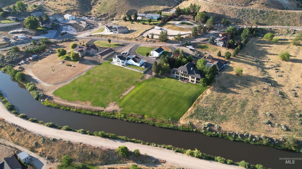 Photo of 4515 Old Freeze Out Rd, Emmett, ID 83617 (MLS # 98976359)