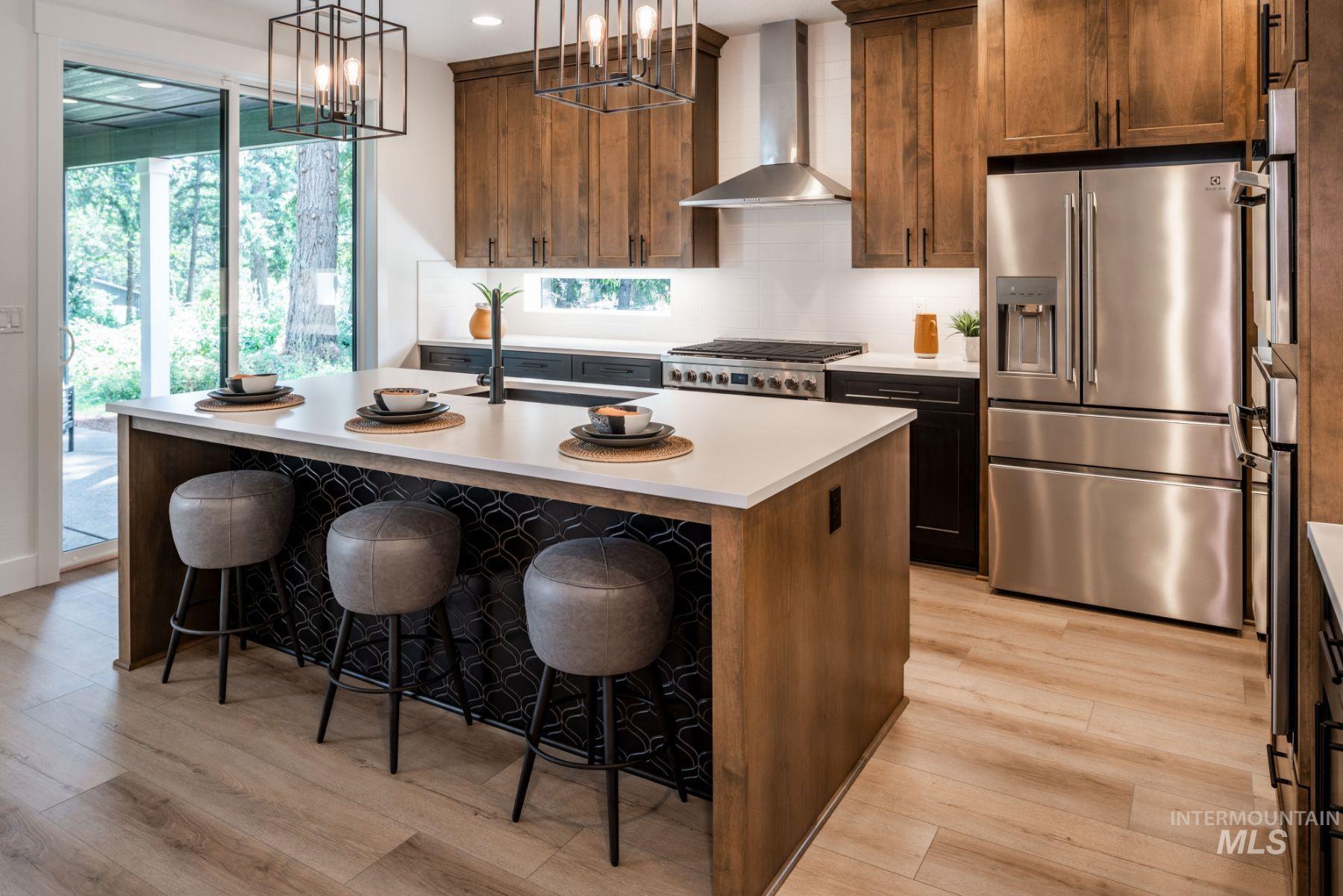 7899 W Flathead Lake Street