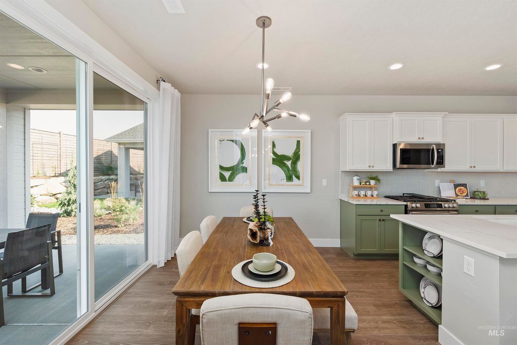 Photo of 5886 W Parachute Dr, Meridian, ID 83646 (MLS # 98977627)