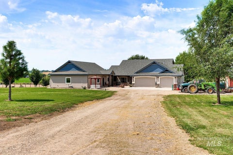 Photo of 18341 Bellomy Lane, Wilder, ID 83676 (MLS # 98998768)