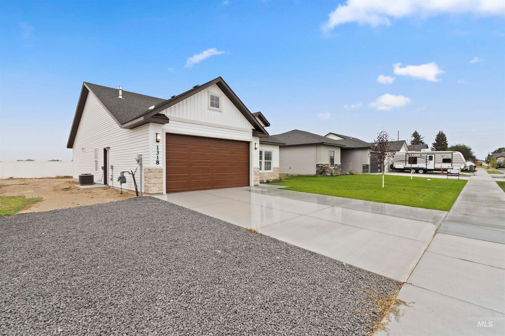 Photo of 1318 Concord St, Jerome, ID 83338 (MLS # 98954759)