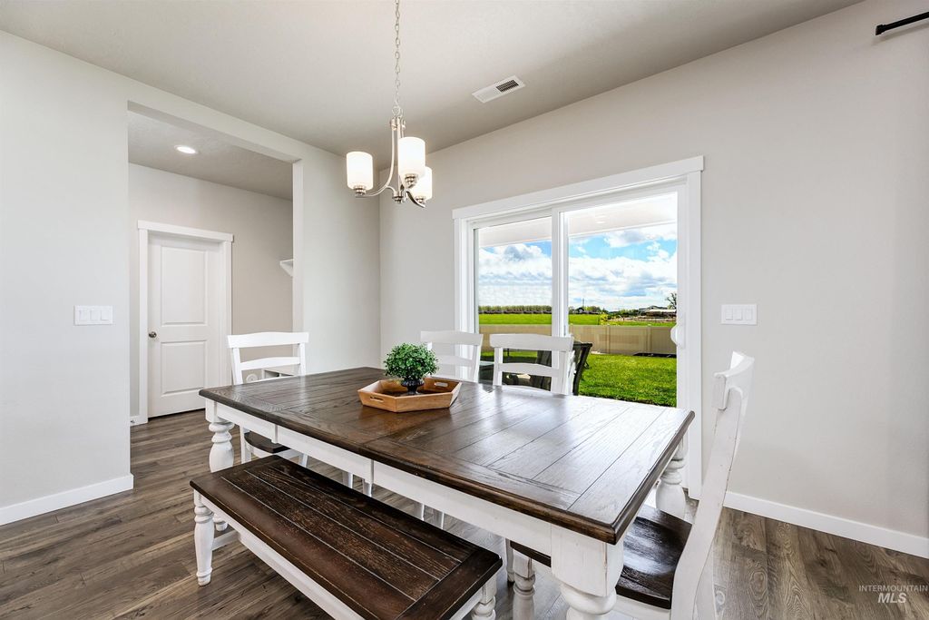 Photo of 10385 W Mauve Clover Lane, Star, ID 83669 (MLS # 98982547)