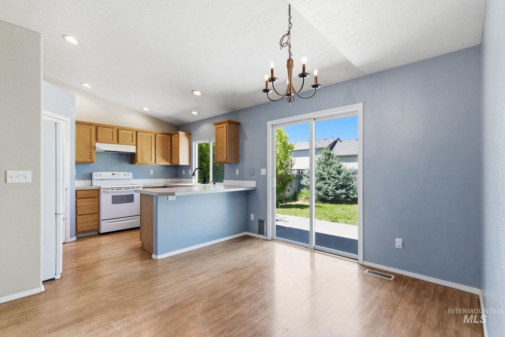 Photo of 602 E Rosemary Street, Kuna, ID 83634 (MLS # 98987022)