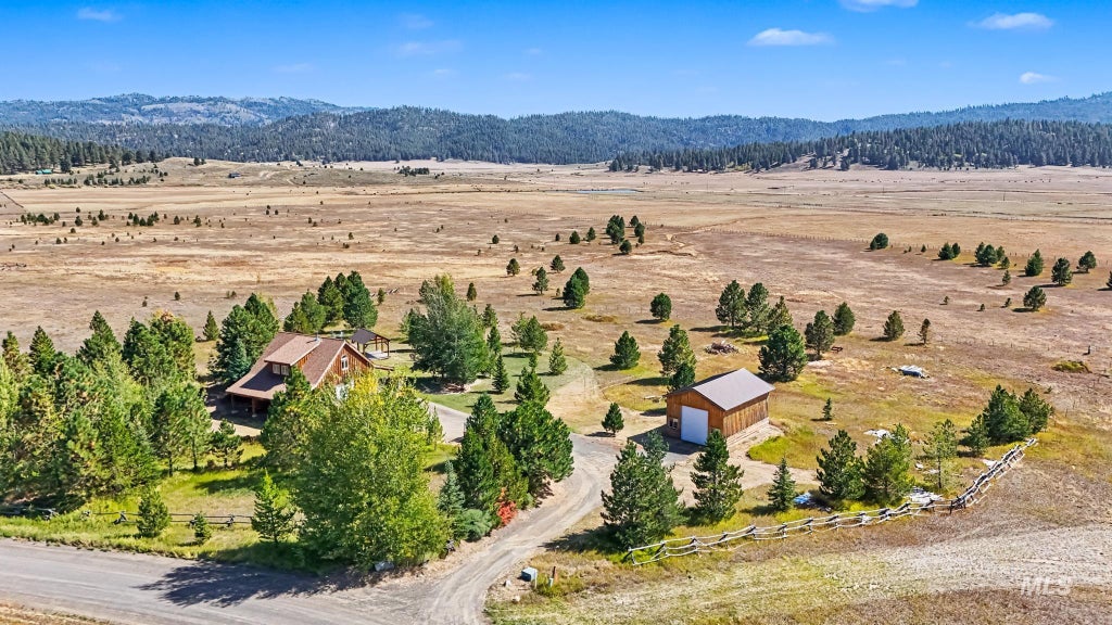 Photo of 106 Wilderness Lake Rd, RD, High Valley, ID 83611 (MLS # 99001649)