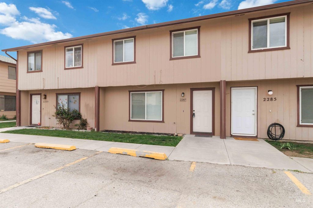 Photo of 2287 S Loyolla Ln, Boise, ID 83705 (MLS # 98979463)