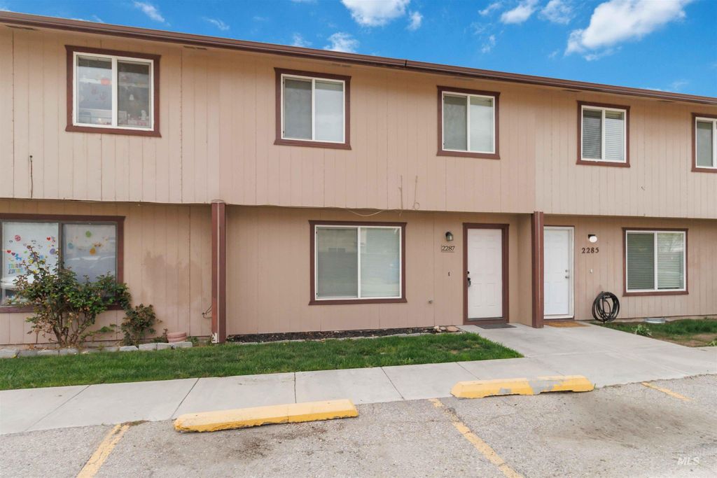 Photo of 2287 S Loyolla Ln, Boise, ID 83705 (MLS # 98979463)