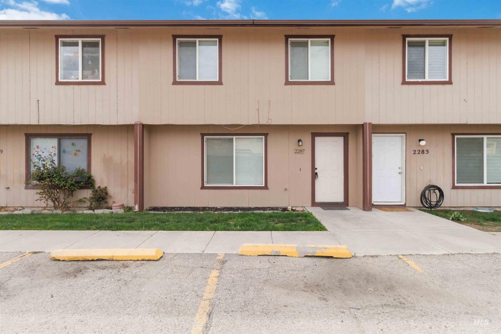 Photo of 2287 S Loyolla Ln, Boise, ID 83705 (MLS # 98979463)