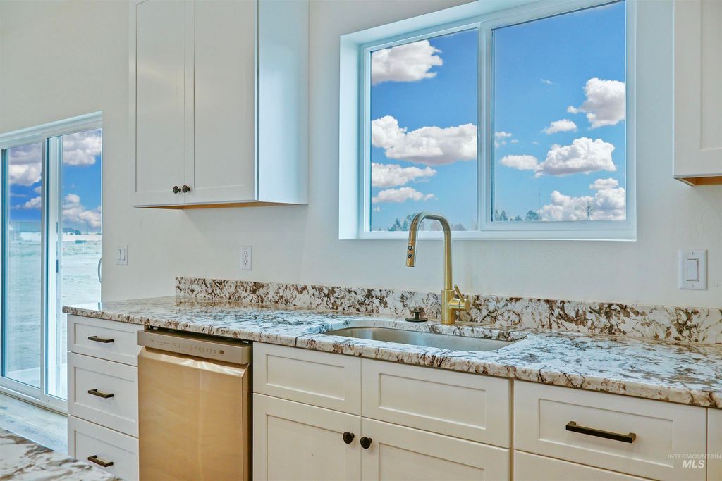 Photo of 1116 Sage Lane, Rupert, ID 83350 (MLS # 98970796)