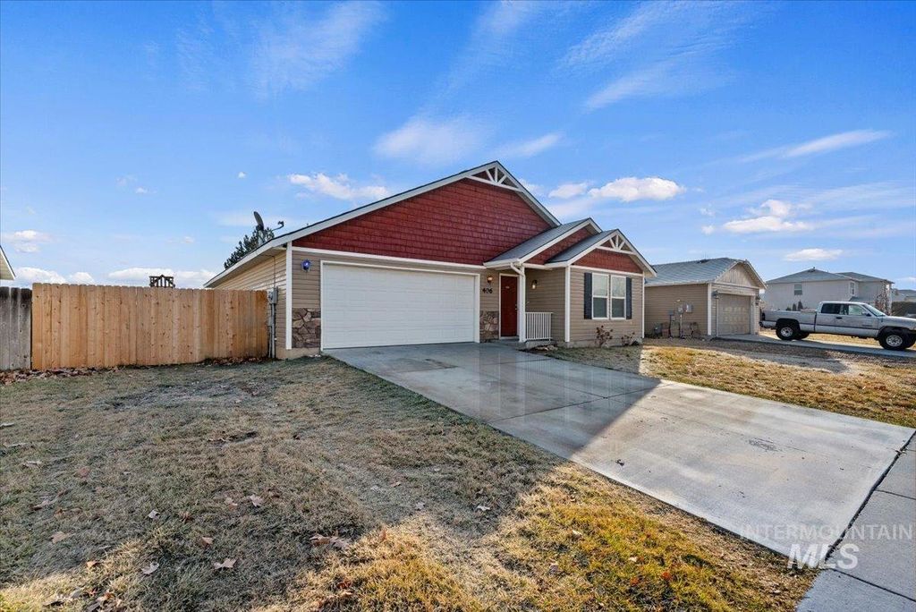 Photo of 406 Bridgeport Ave, Caldwell, ID 83605 (MLS # 98971916)