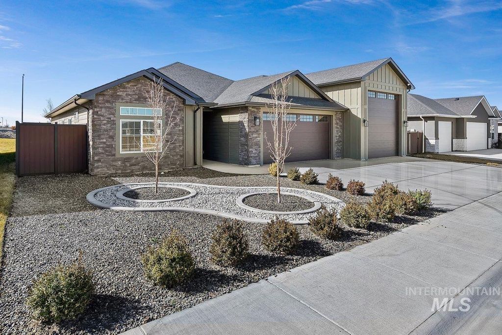 Photo of 1583 Lagoon Lane, Twin Falls, ID 83301 (MLS # 98979226)