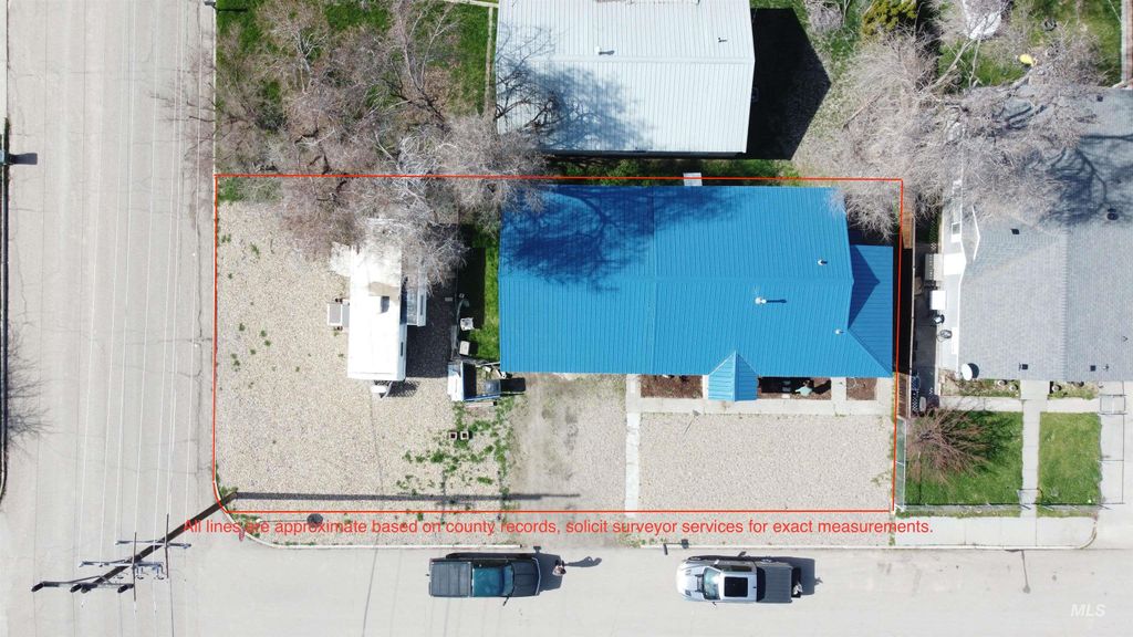 Photo of 705 N 2nd Street, Nyssa, OR 97913 (MLS # 98977856)