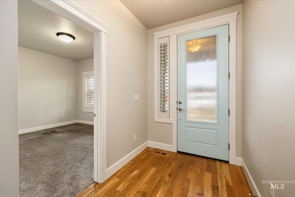 Photo of 9805 W Wildbranch Dr, Star, ID 83669 (MLS # 98978084)