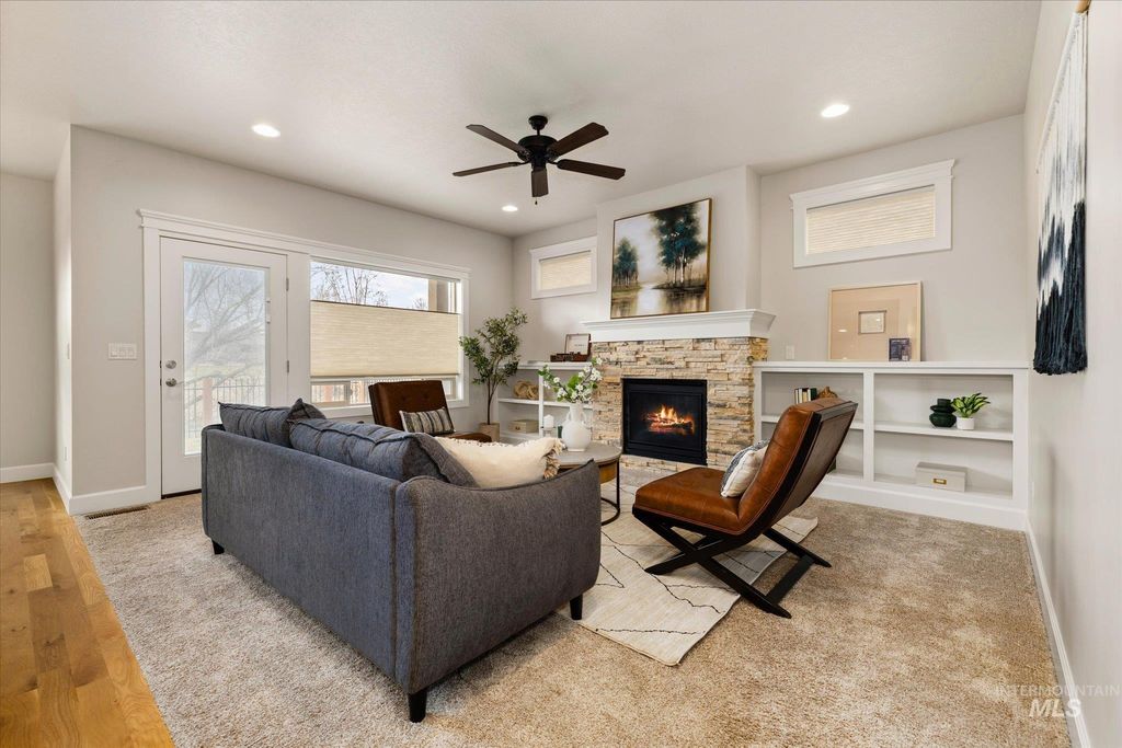 Photo of 9805 W Wildbranch Dr, Star, ID 83669 (MLS # 98978084)