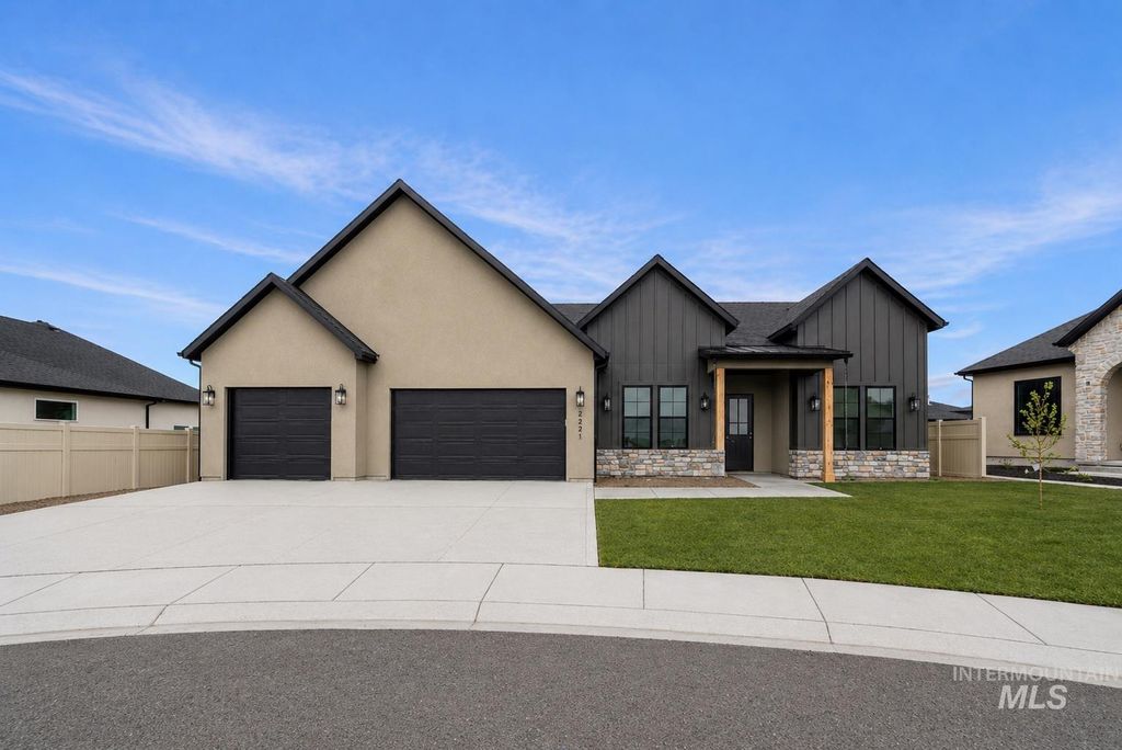 Photo of 2221 Kooskia Loop, Twin Falls, ID 83301 (MLS # 98983667)