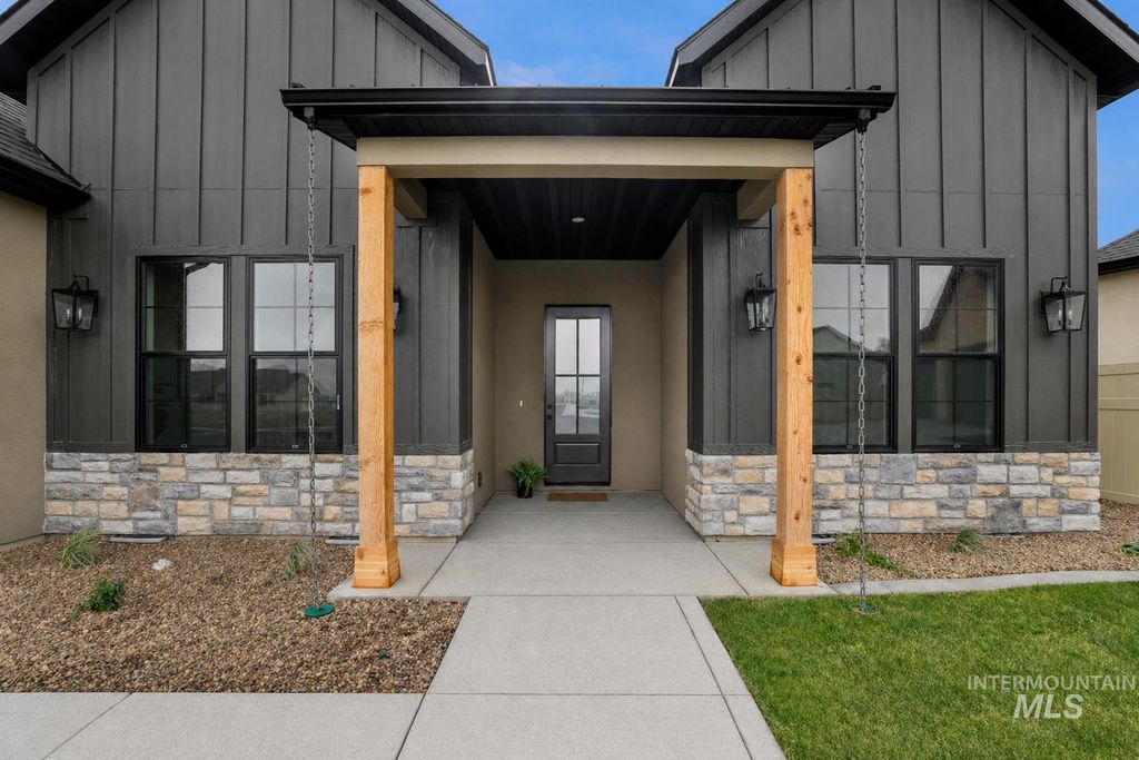 Photo of 2221 Kooskia Loop, Twin Falls, ID 83301 (MLS # 98983667)