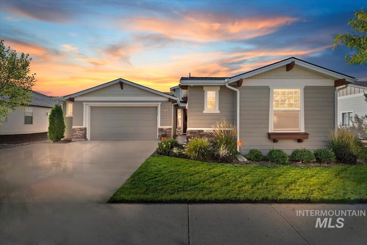 5531 W Creeks Edge Drive